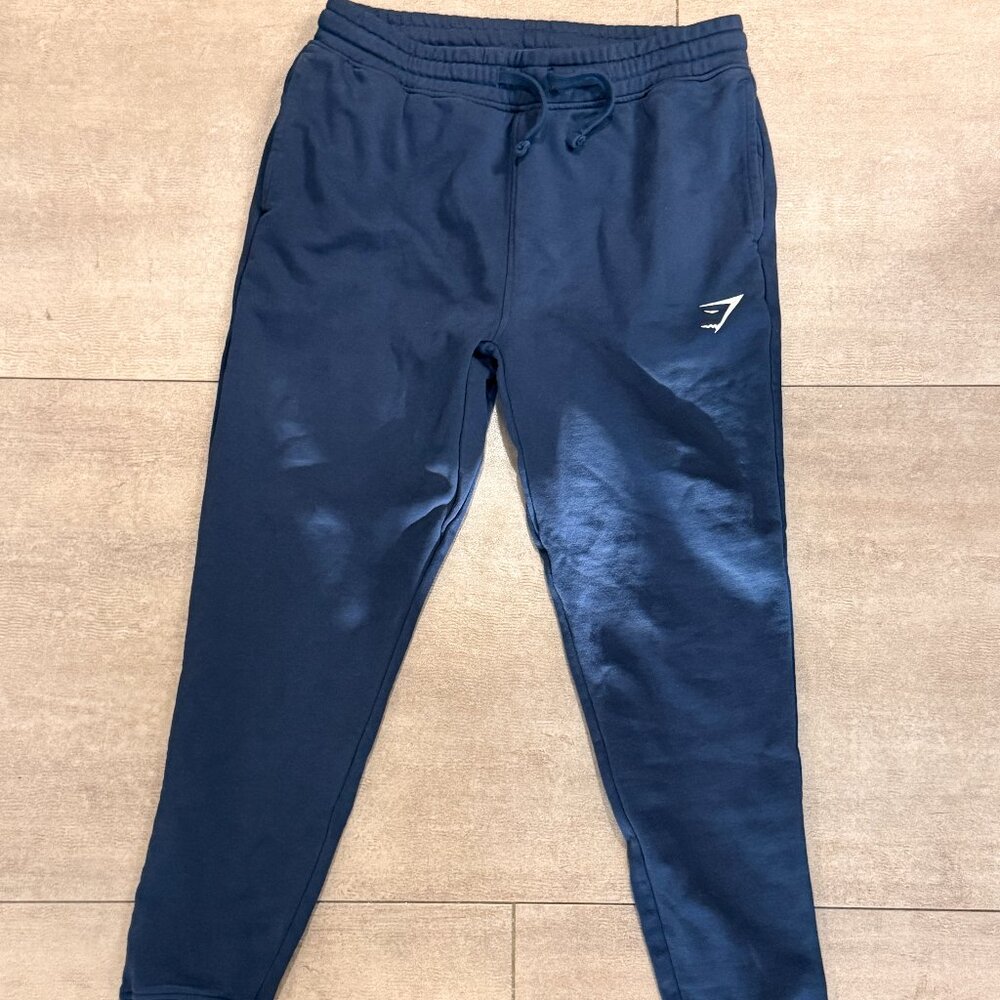 Gymshark Men’s Medium Jogger Pants – Navy